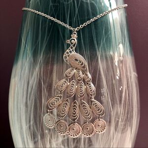 Silvertone Boho Gypsy PEACOCK Dangle Necklace 🦚
